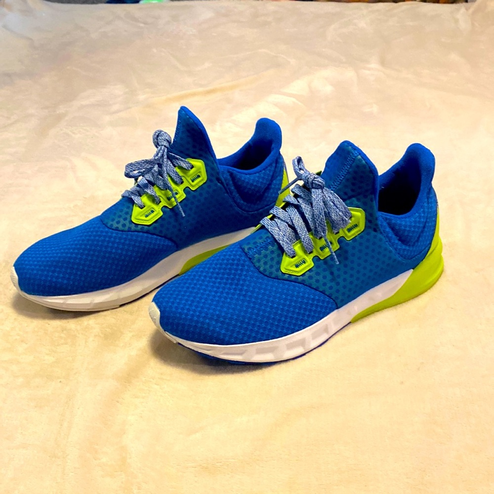 EUC ADIDAS Falcon Elite 5 M:9.5/EU:43 2/3